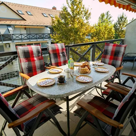 Apartment Pamela By Interhome Balatonoszod