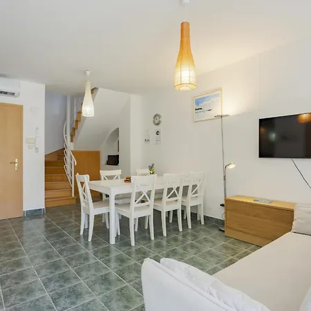 Apartment Pamela By Interhome *