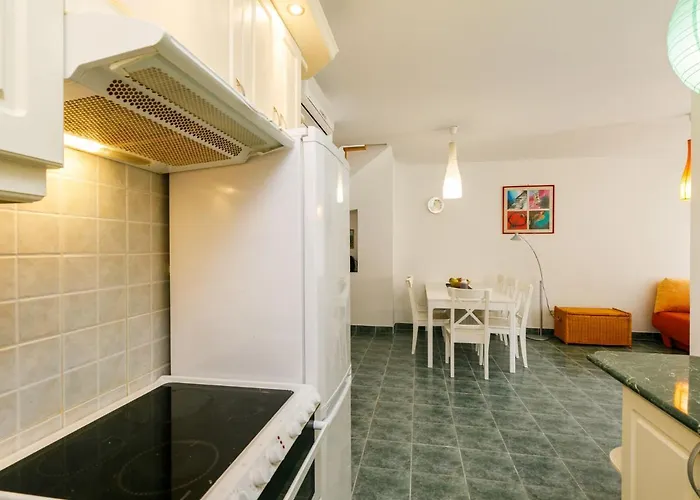 Apartment Pamela By Interhome Balatonoszod